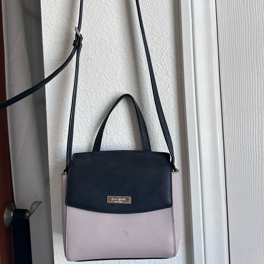 Kate Spade New York Cross Body Bag